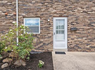 1261 Woodbrook Ln APT D, Columbus, OH 43223