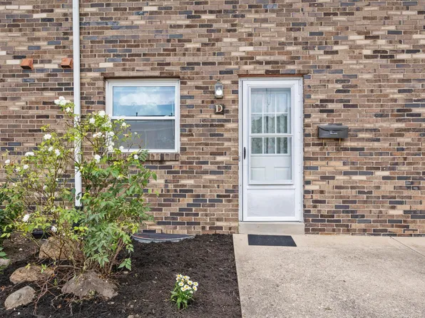1261 Woodbrook Ln APT D, Columbus, OH 43223