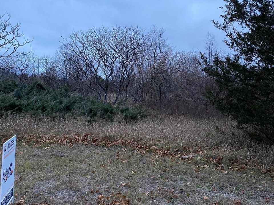 1st image of 117th Ave