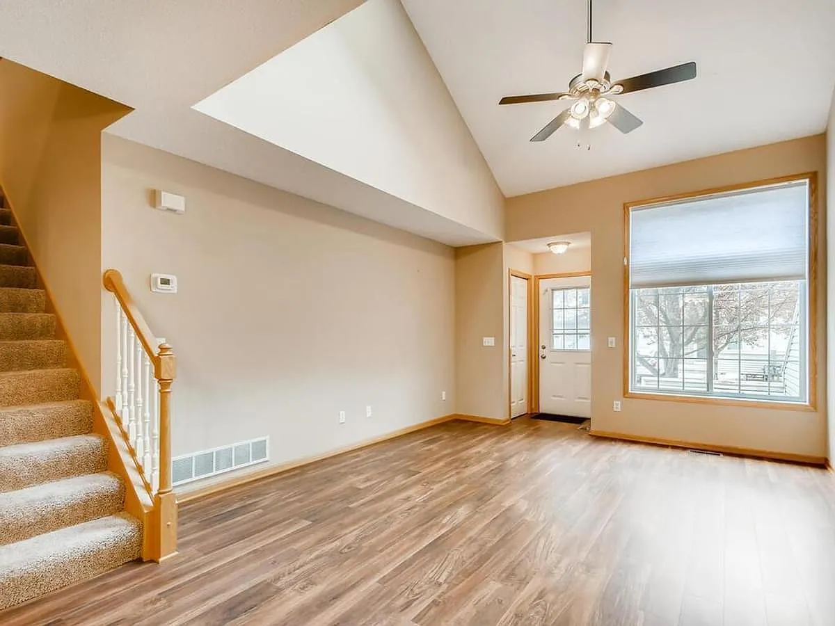 13835 Edgewood Ave — Photo 4