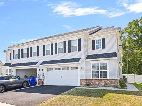 184 Jenny Dr, Bear, DE 19701