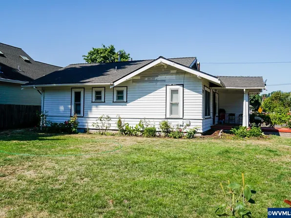129 Oak St, Independence, OR 97351