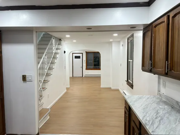 709 Scott St, Kulpmont, PA 17834
