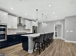 106 Saint Ives Pl Unit 308, Oxon Hill, MD 20745