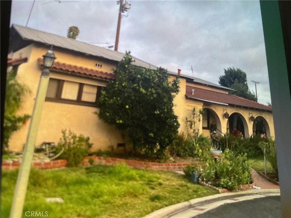 1st image of 4942 Gem Ln