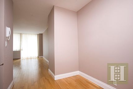 3rd image of 211 E 46th St #34C