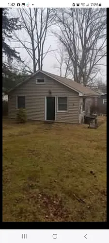 4 Midway Dr Photo 1