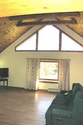WOW A GORGEOUS GREAT ROOM