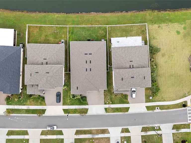 8692 Little Bluestem Dr — Photo 44