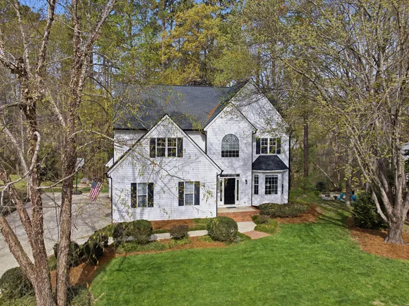 5417 Willow Bridge Ln, Fuquay Varina, NC 27526