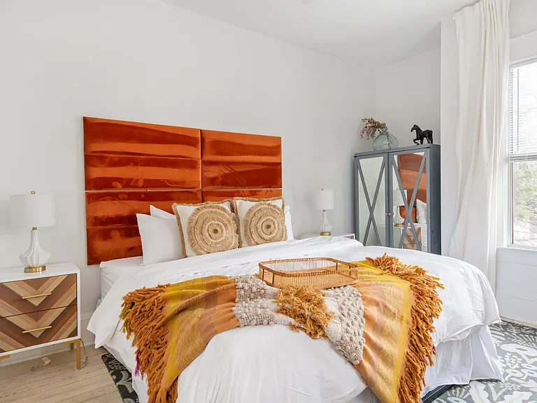 450 N Highland Ave NE #2 — Photo 30