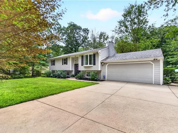 113 Victory Hwy, West Greenwich, RI 02817