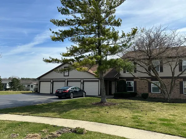 230 Brett Cir Unit D, Wauconda, IL 60084