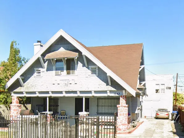 1047 W 48th St, Los Angeles, CA 90037