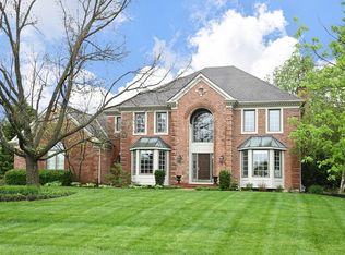 8135 Startinggate Ln, Cincinnati, OH 45249