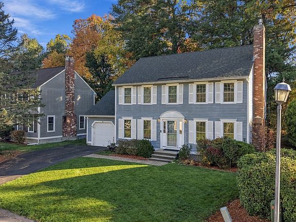 2nd image of 88 Stonegate Rd #88