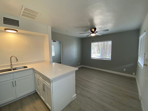 4th image of 4608 N 11th Pl #0