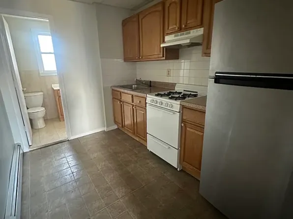 14 Sherman Ave APT 6, Jersey City, NJ 07307
