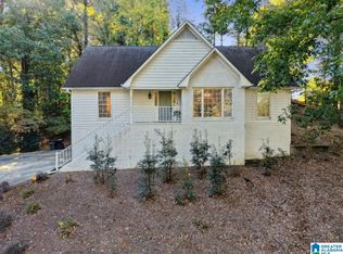 764 Heatherwood Dr, Birmingham, AL 35244