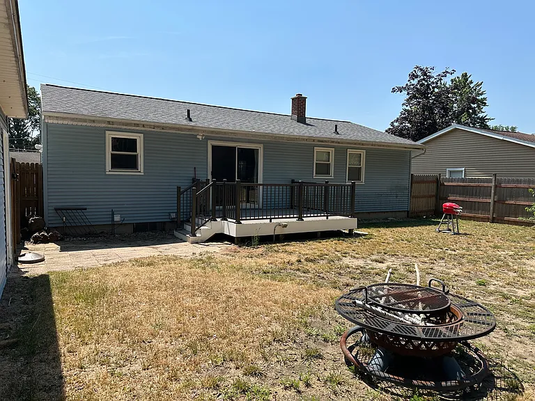 1697 41st St SW — Photo 38
