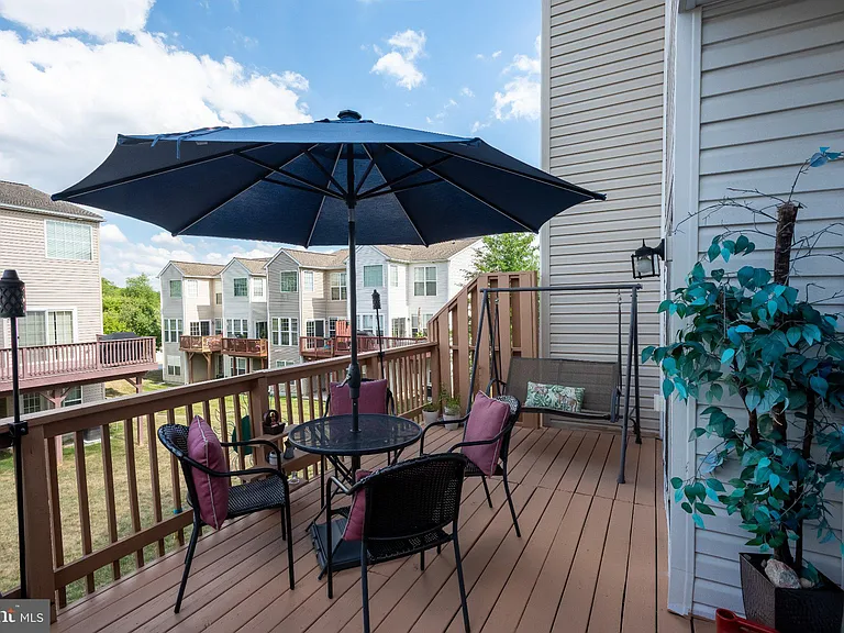 235 Baxter Dr — Photo 11