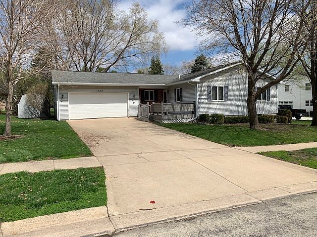 1st image of 1602 Hickory Heights Dr