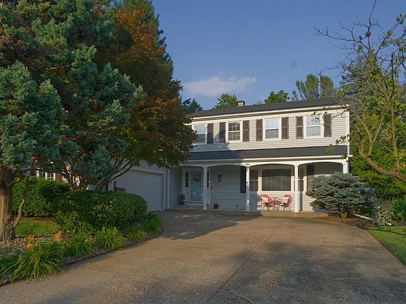 2nd image of 420 Anchorage Cir