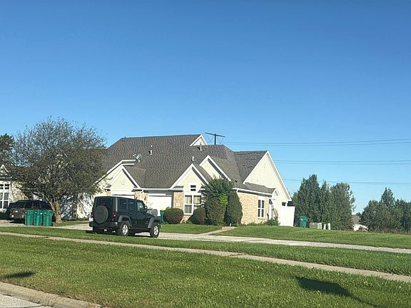 2nd image of 560 W 86th Cir