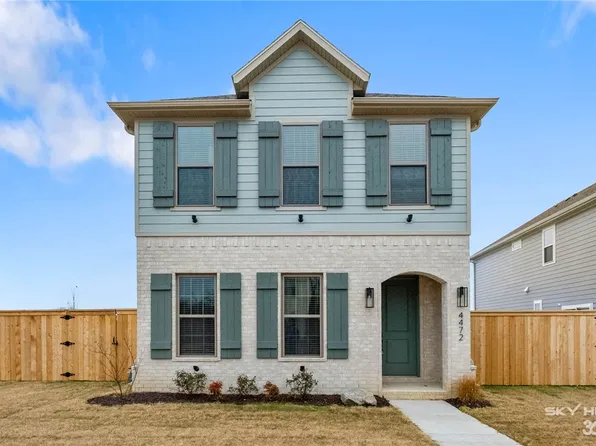 4472 W Bronco Dr, Fayetteville, AR 72704