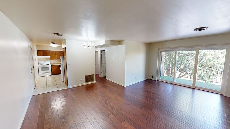 1st image of 334 Blackwood Ave #9