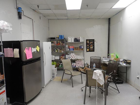 3rd image of 2600 Beach Blvd Ste 15
