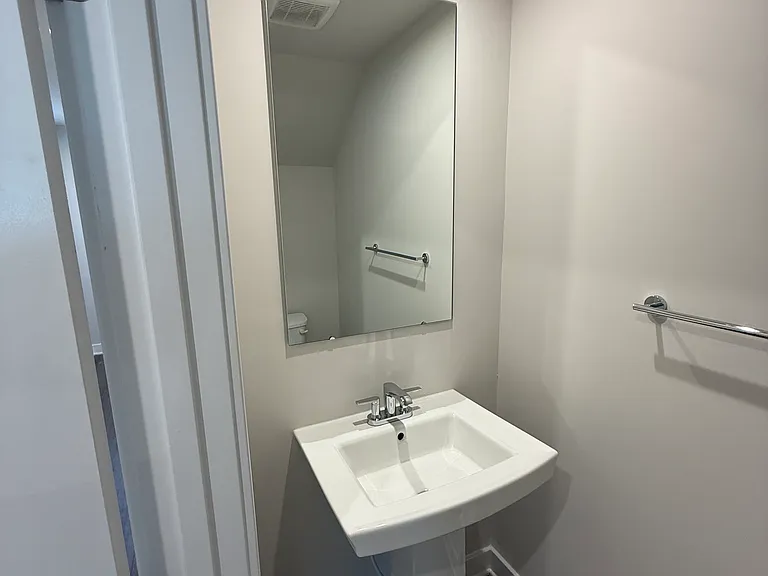 11 Foxwood Dr — Photo 8