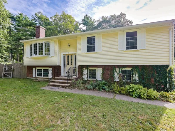 34 North St, North Brookfield, MA 01535