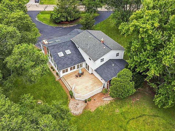 2nd image of 2517 W Chestnut ROAD