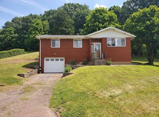 1476 Hunter Rd, Verona, PA 15147