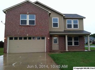 184 Bermuda Lakes Dr, Meridianville, AL 35759