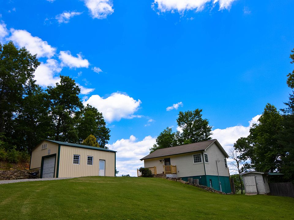 1st image of 193 Lakeshore Dr