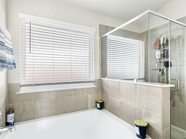 18903 Austin Ridge Dr — Photo 23