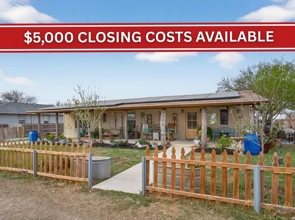 405 Coughran, Pleasanton, TX 78064