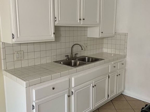 3rd image of 837 Olive Ave APT 102