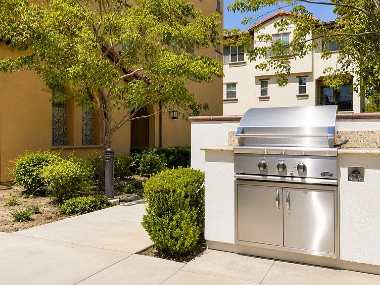 21000 Cornerstone Dr — Photo 17