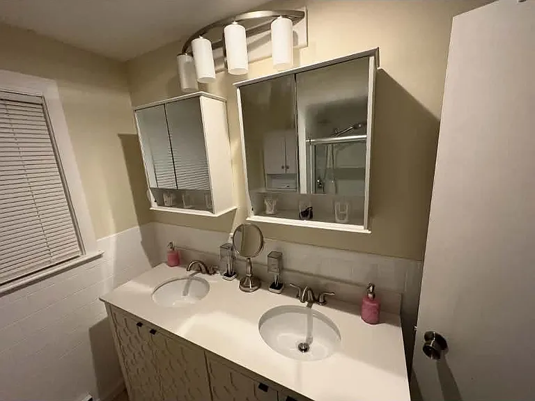 39 Columbus Ave — Photo 11