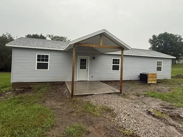 401 Walnut St, Pattonsburg, MO 64670