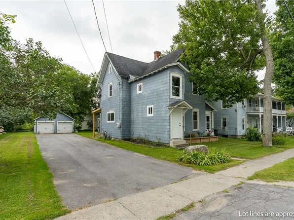 136 N Main St, Black River, NY 13612