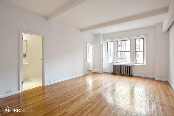 Rented by MEIER | media 26