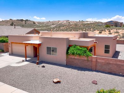 921 Loma Pinon Loop NE, Rio Rancho, NM, 87144