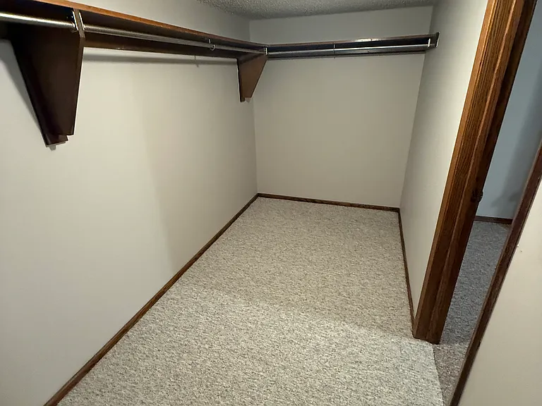 3600 A & B Radcliffe Ter #A — Photo 21