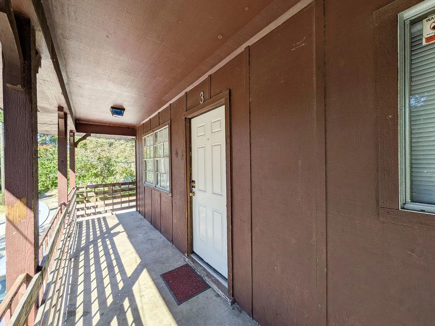 Lambda Apartments — Photo 2
