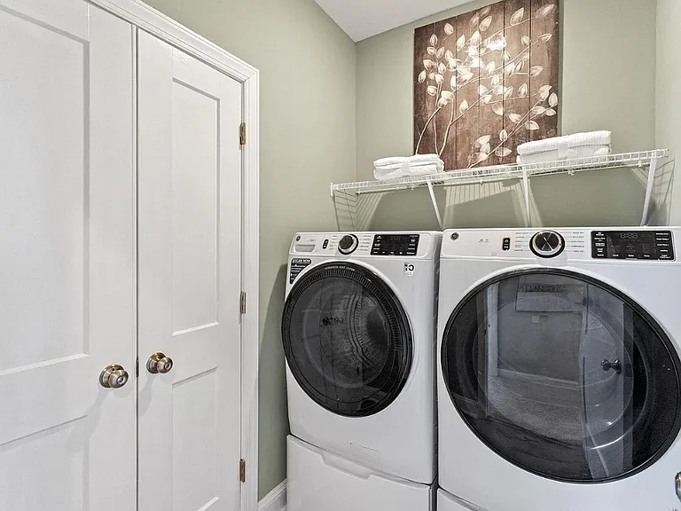 605 Market Grove Dr #1-200 — Photo 15