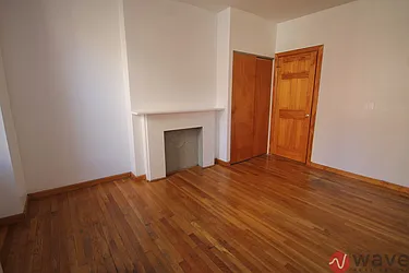 Rented by Wave Real Estate Group